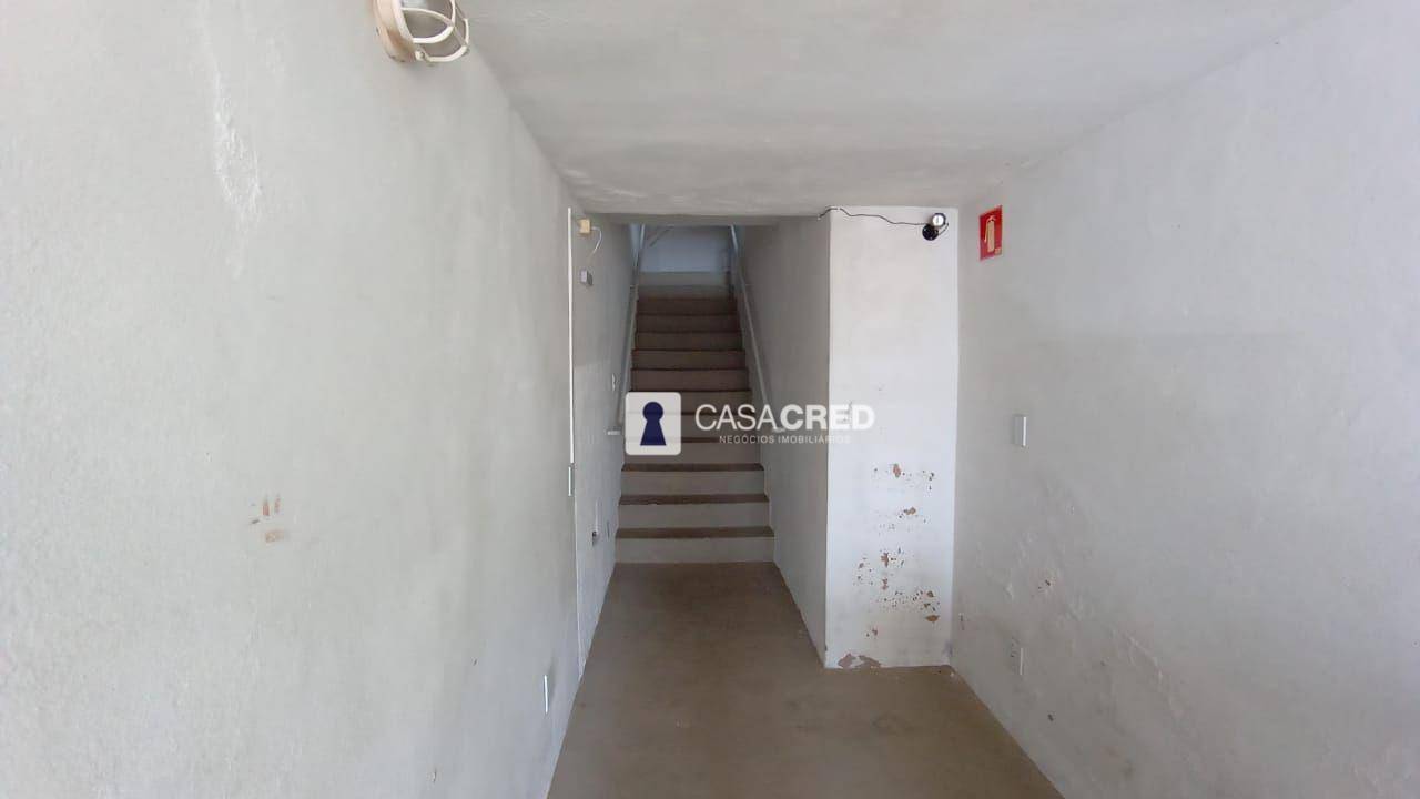 Prédio Inteiro para alugar, 140m² - Foto 4