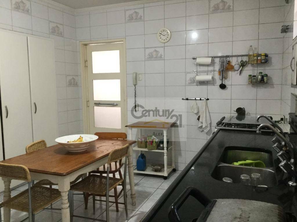 Apartamento à venda com 4 quartos, 260m² - Foto 6