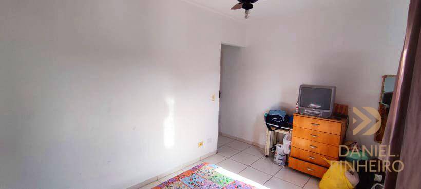 Apartamento à venda com 2 quartos, 68m² - Foto 24