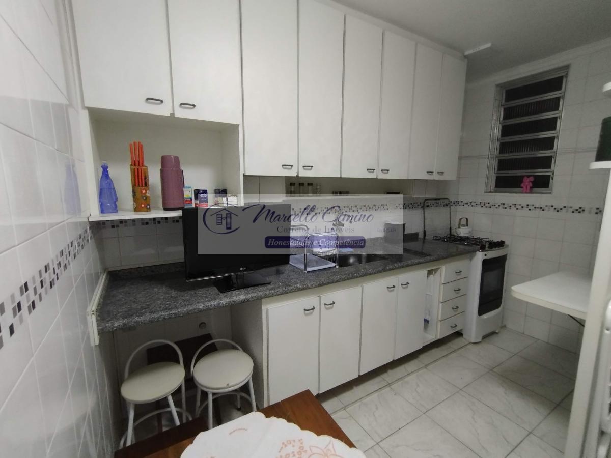 Apartamento à venda com 2 quartos, 70m² - Foto 10