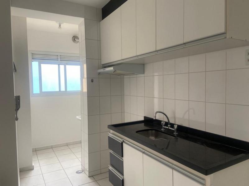 Apartamento à venda com 2 quartos, 69m² - Foto 1