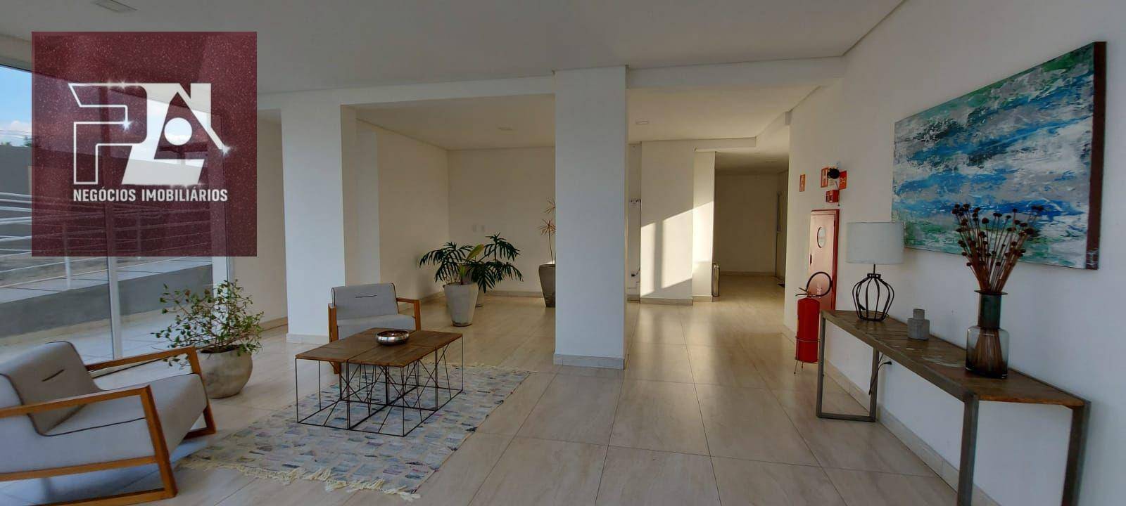 Apartamento à venda com 2 quartos, 70m² - Foto 1