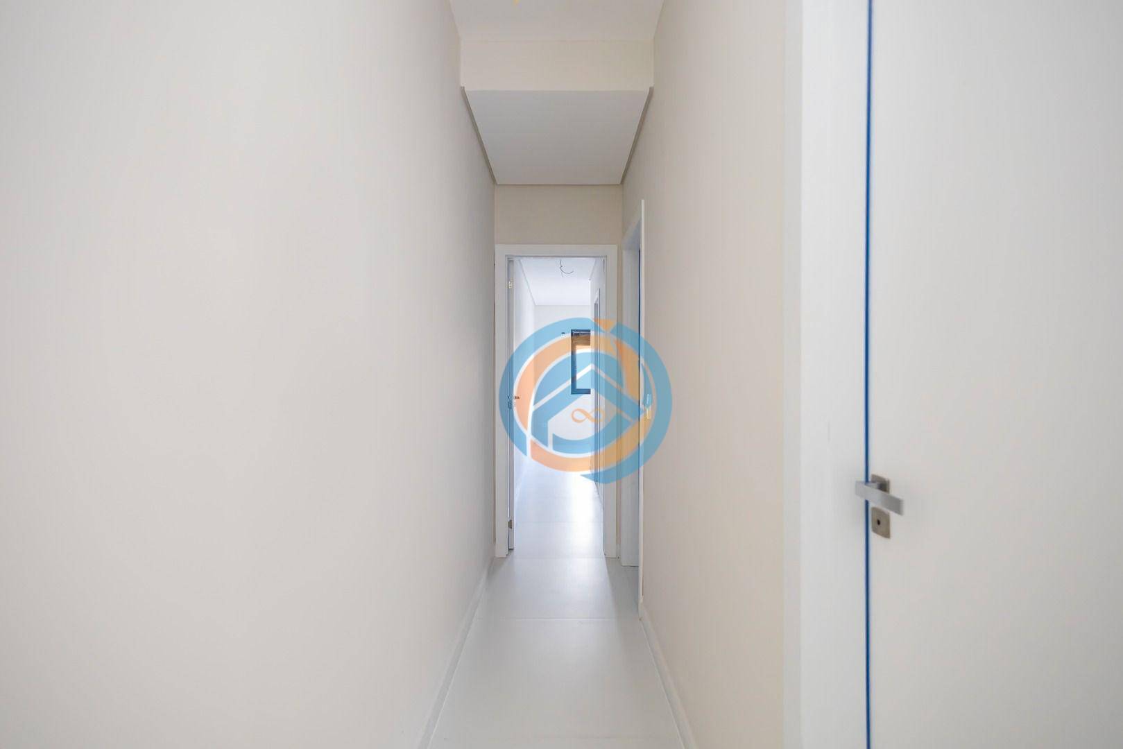 Casa à venda com 2 quartos, 52m² - Foto 13