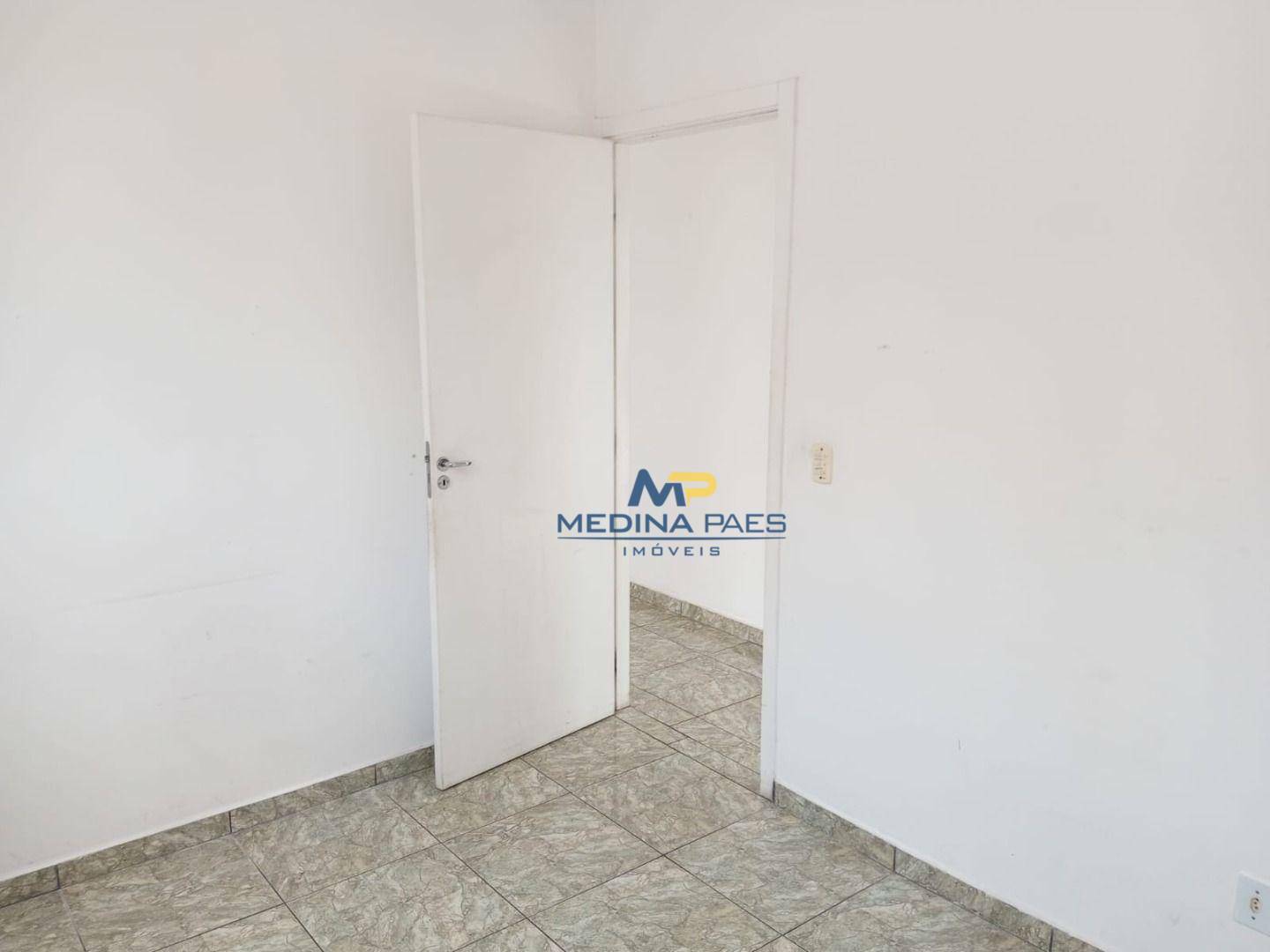 Apartamento à venda com 2 quartos, 45m² - Foto 9