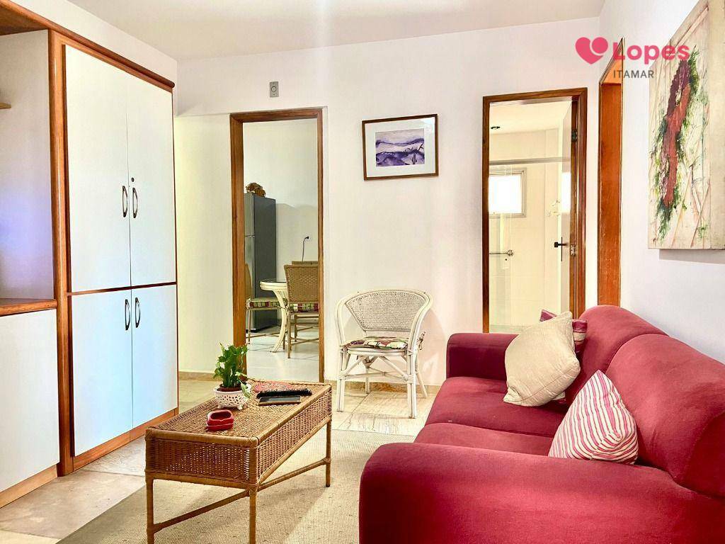 Apartamento à venda com 3 quartos, 213m² - Foto 1