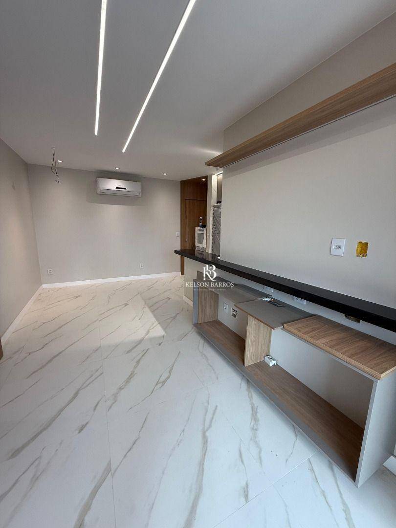 Apartamento para alugar com 3 quartos, 78m² - Foto 13