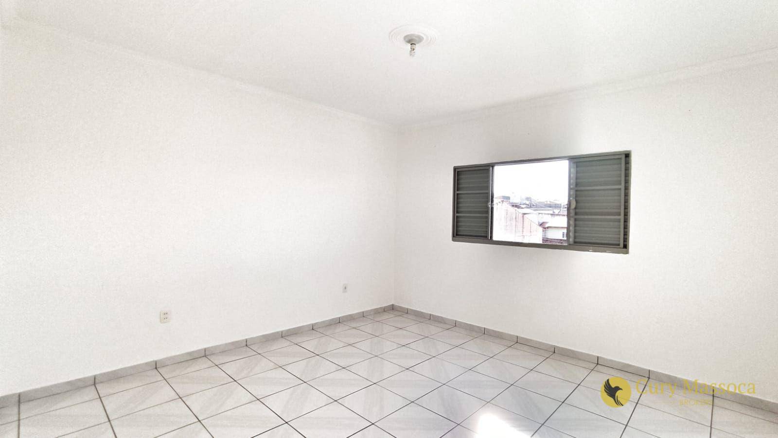 Casa para alugar com 2 quartos, 120m² - Foto 10