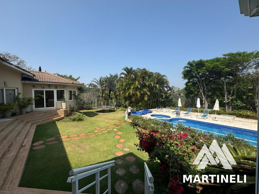 Casa à venda com 4 quartos, 3345m² - Foto 2