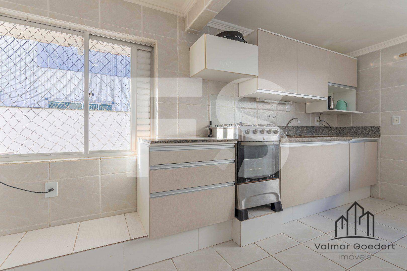 Apartamento à venda com 4 quartos, 145m² - Foto 10