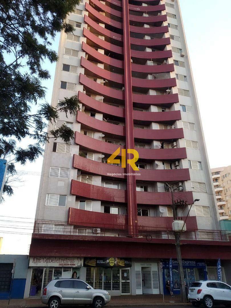 Apartamento à venda com 3 quartos, 128m² - Foto 1