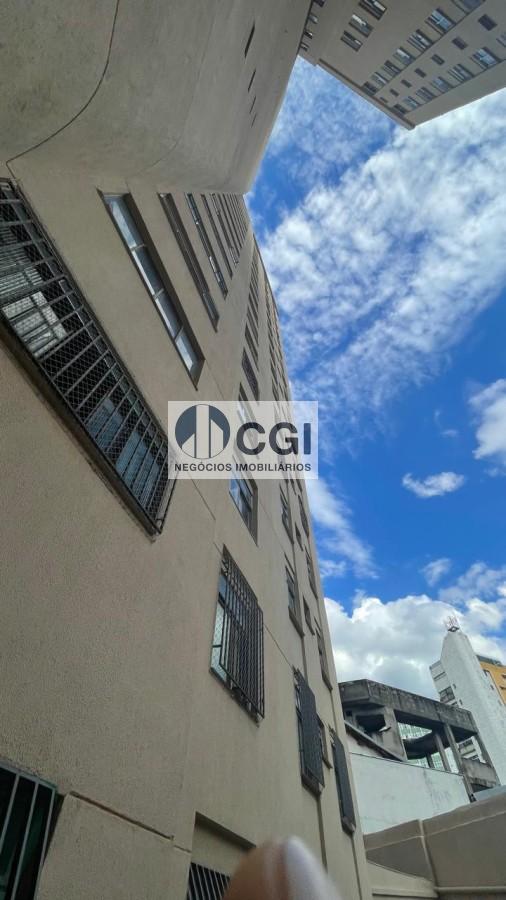 Apartamento à venda com 2 quartos, 70m² - Foto 37
