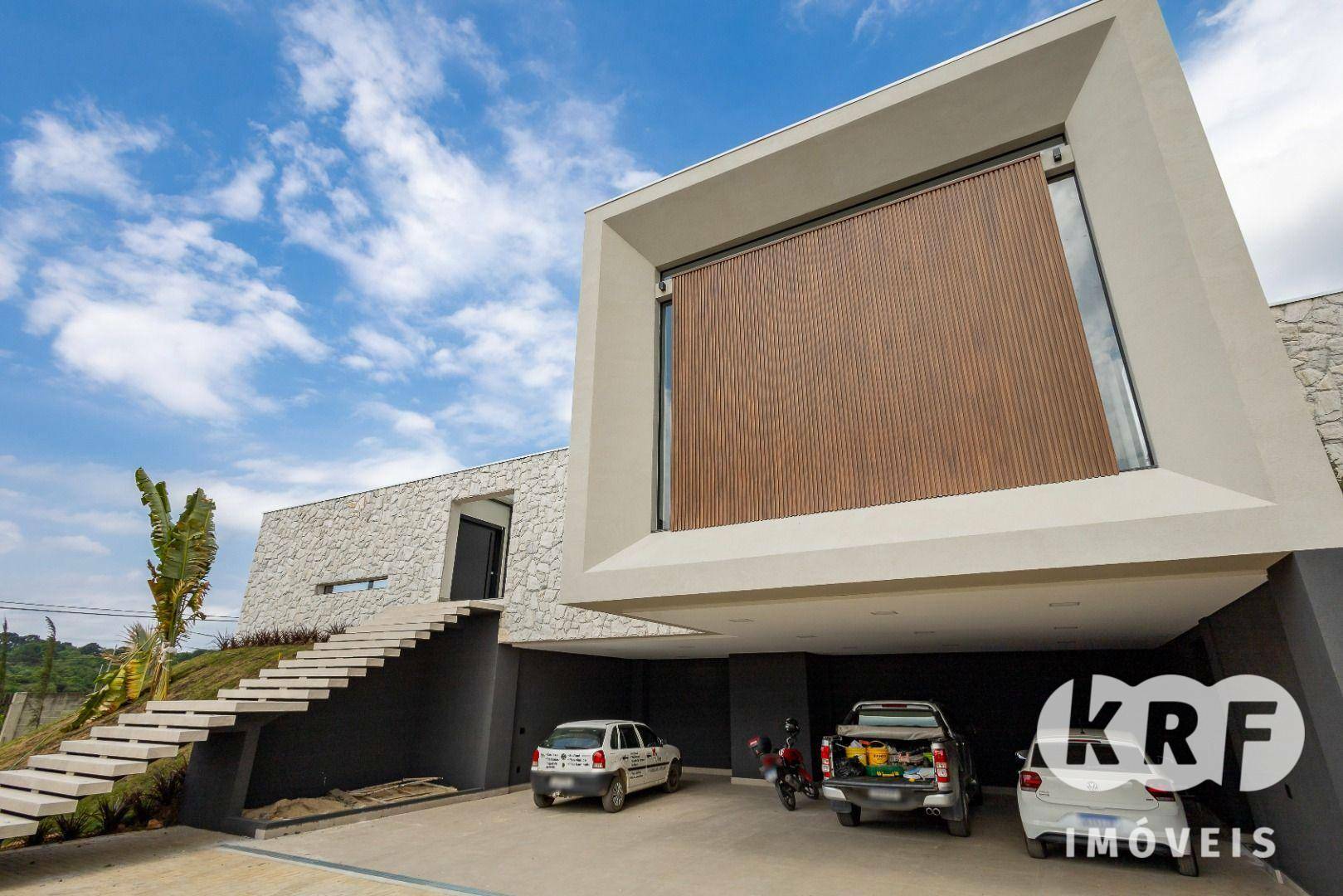 Casa de Condomínio à venda com 4 quartos, 525m² - Foto 1