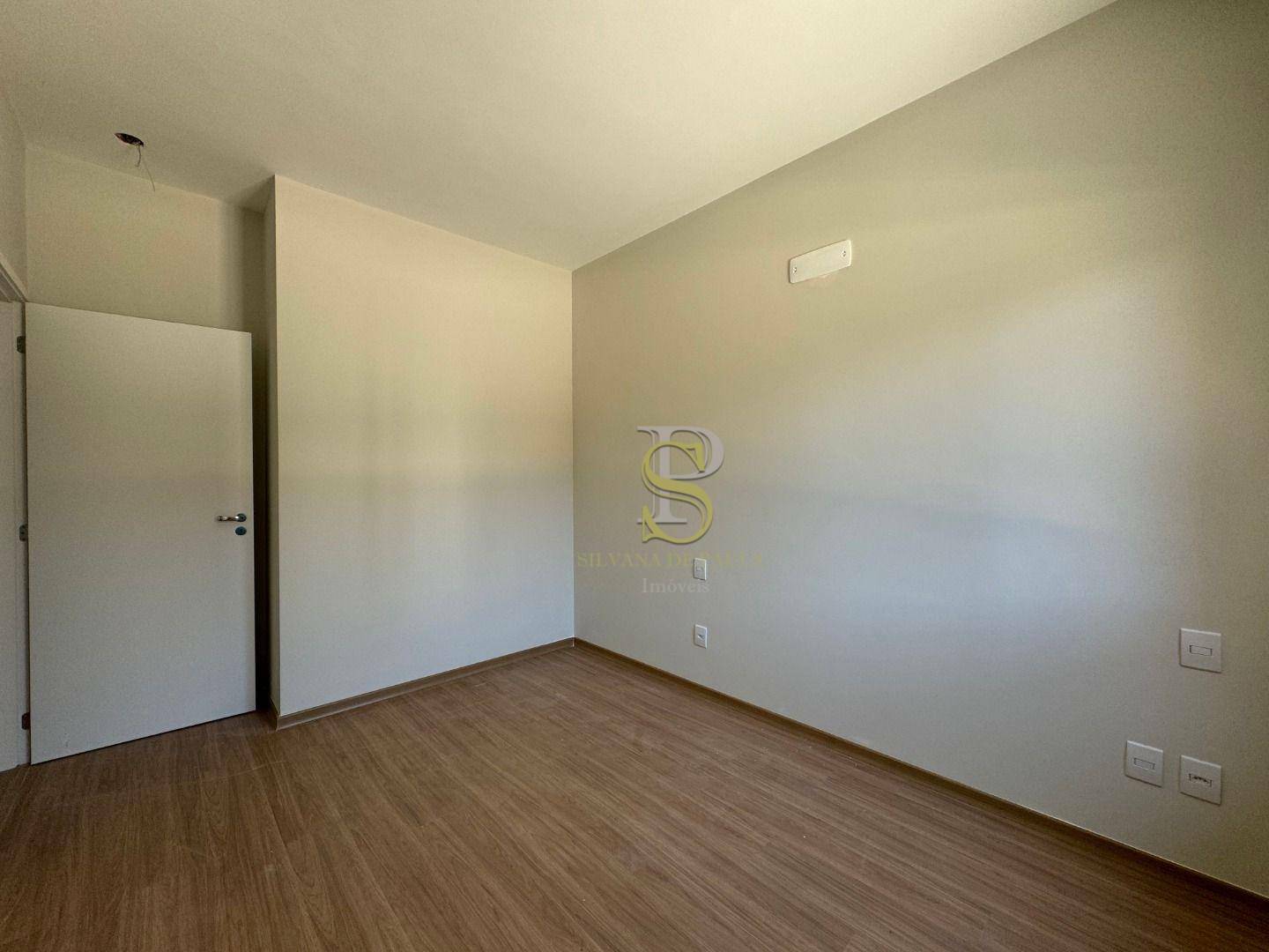 Casa à venda com 3 quartos, 96m² - Foto 16