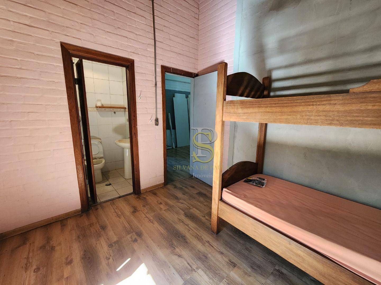 Casa de Condomínio à venda com 14 quartos, 1000m² - Foto 15