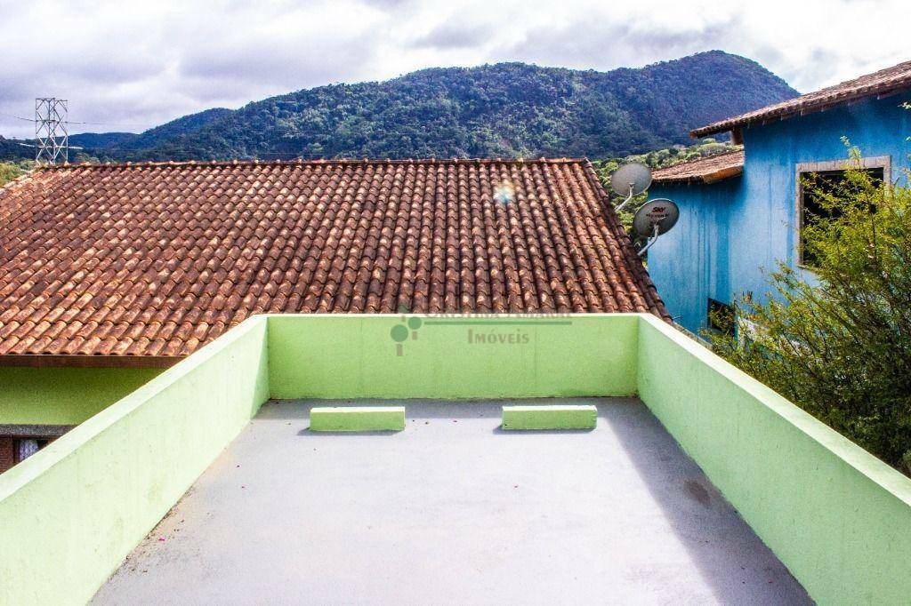 Casa de Condomínio à venda com 3 quartos, 146m² - Foto 2