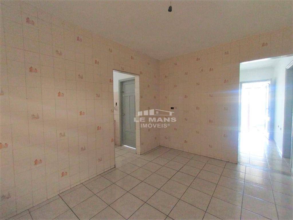 Casa à venda com 3 quartos, 101m² - Foto 18