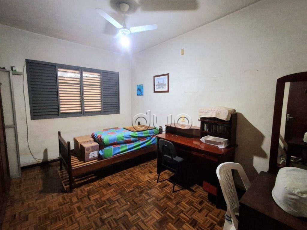 Casa à venda com 3 quartos, 176m² - Foto 13