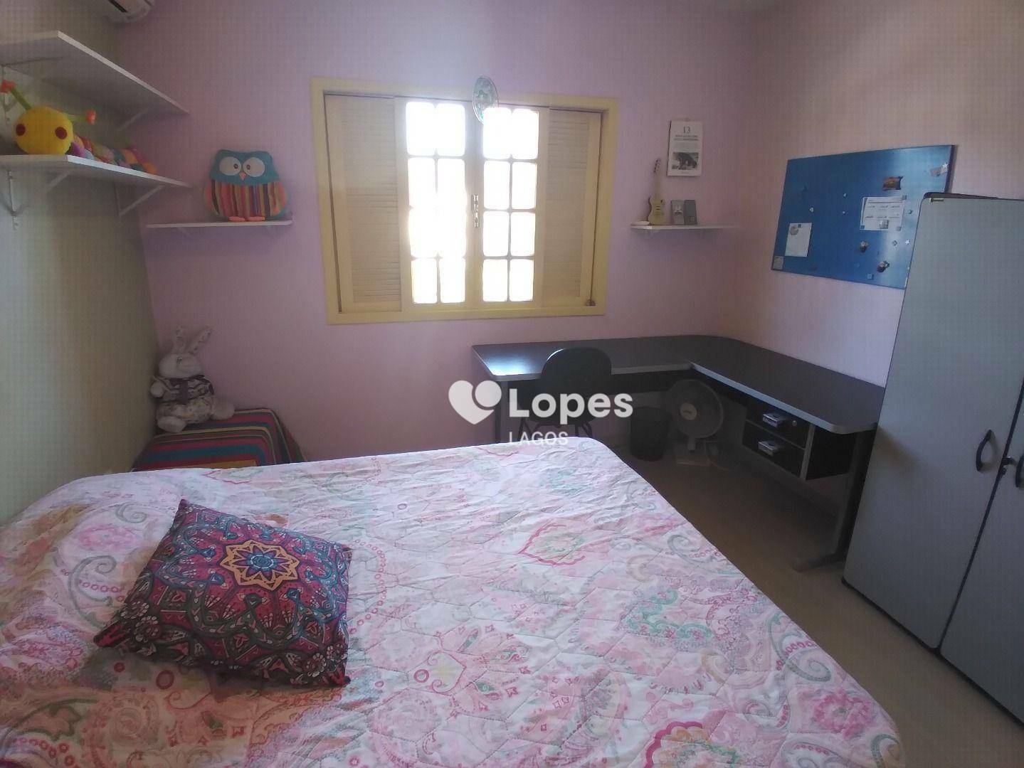 Casa à venda com 5 quartos, 300m² - Foto 16