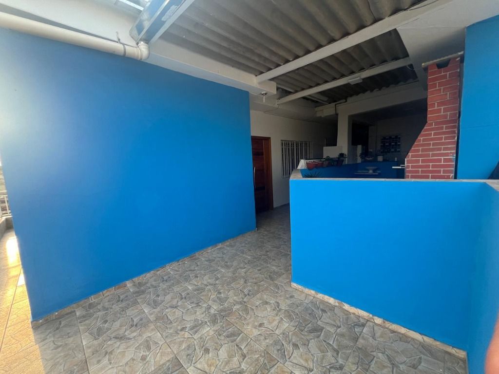 Sobrado à venda com 3 quartos, 200m² - Foto 33