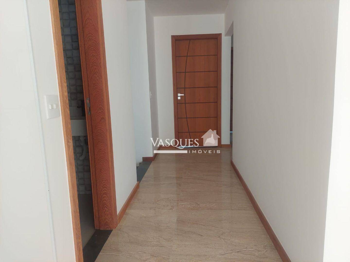 Casa à venda com 3 quartos, 234m² - Foto 5