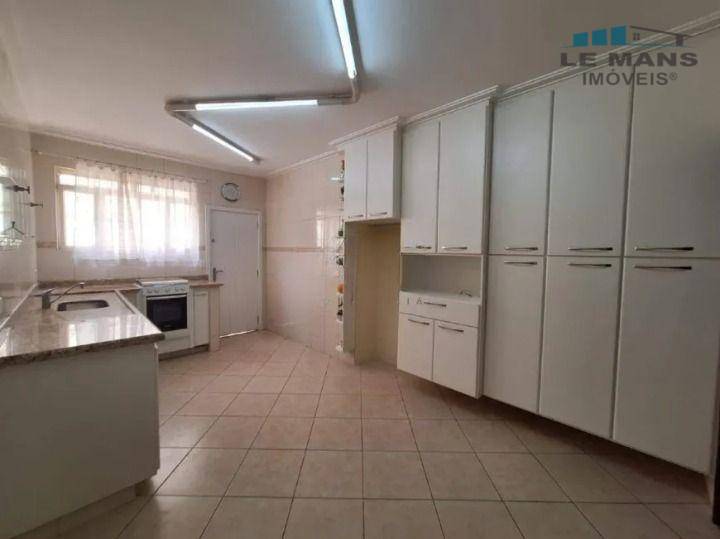 Casa à venda e aluguel com 3 quartos, 175m² - Foto 13