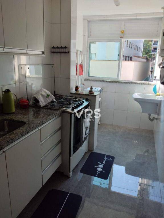 Apartamento à venda com 2 quartos, 64m² - Foto 5