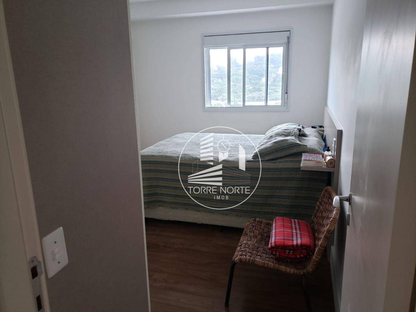 Apartamento à venda com 4 quartos, 138m² - Foto 14