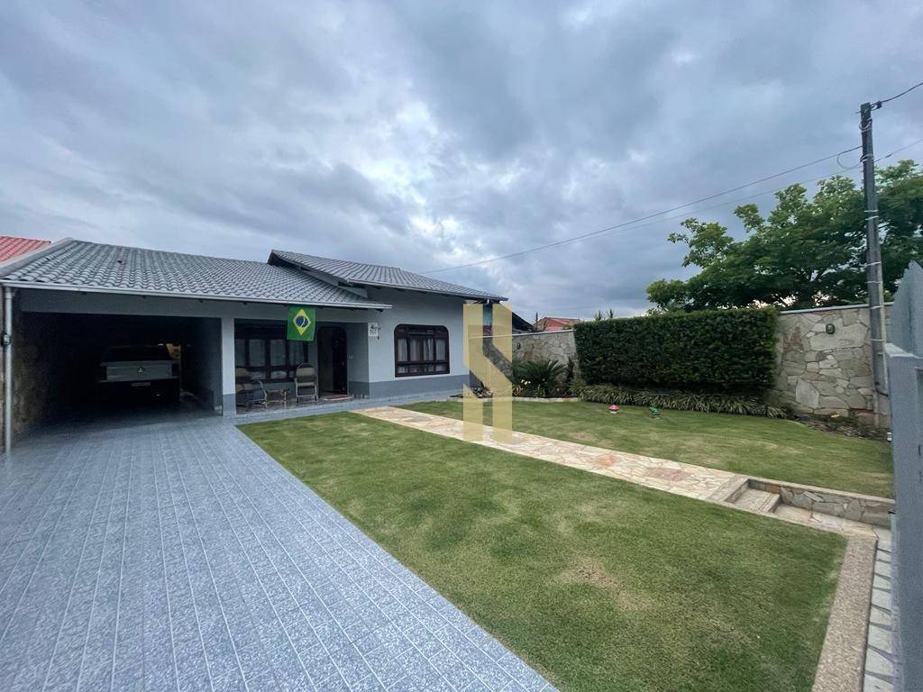 Casa, 3 quartos, 172 m² - Foto 2