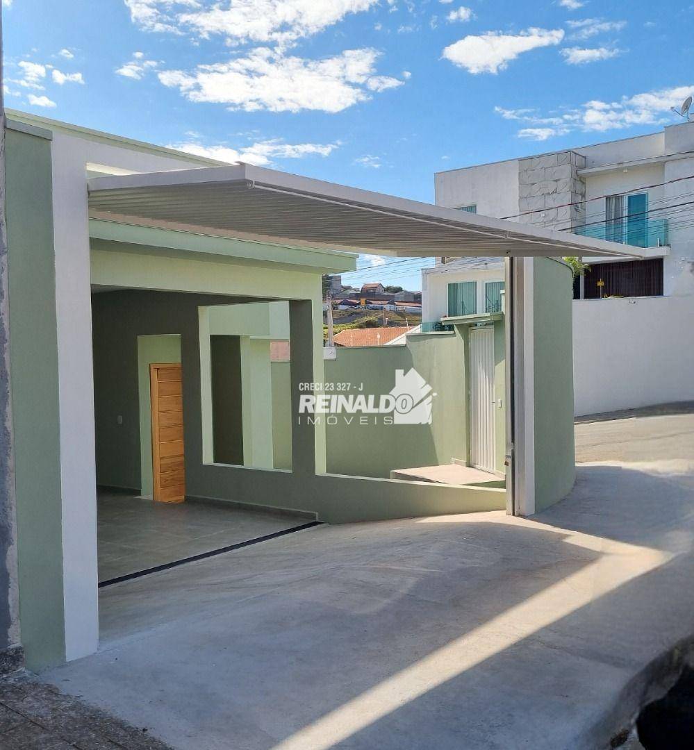 Casa à venda com 3 quartos, 140m² - Foto 4