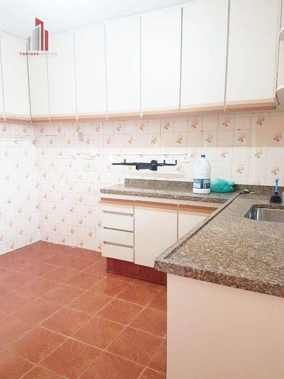 Apartamento à venda com 3 quartos, 80m² - Foto 11