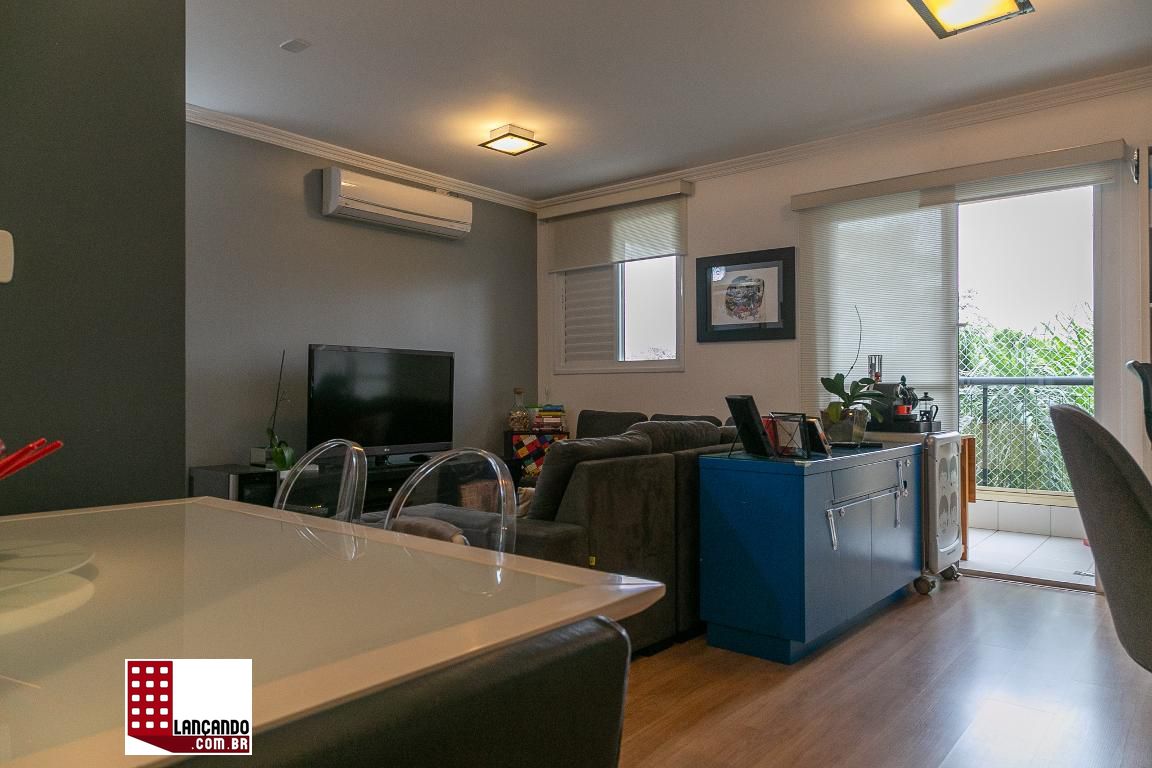 Apartamento à venda com 2 quartos, 70m² - Foto 5