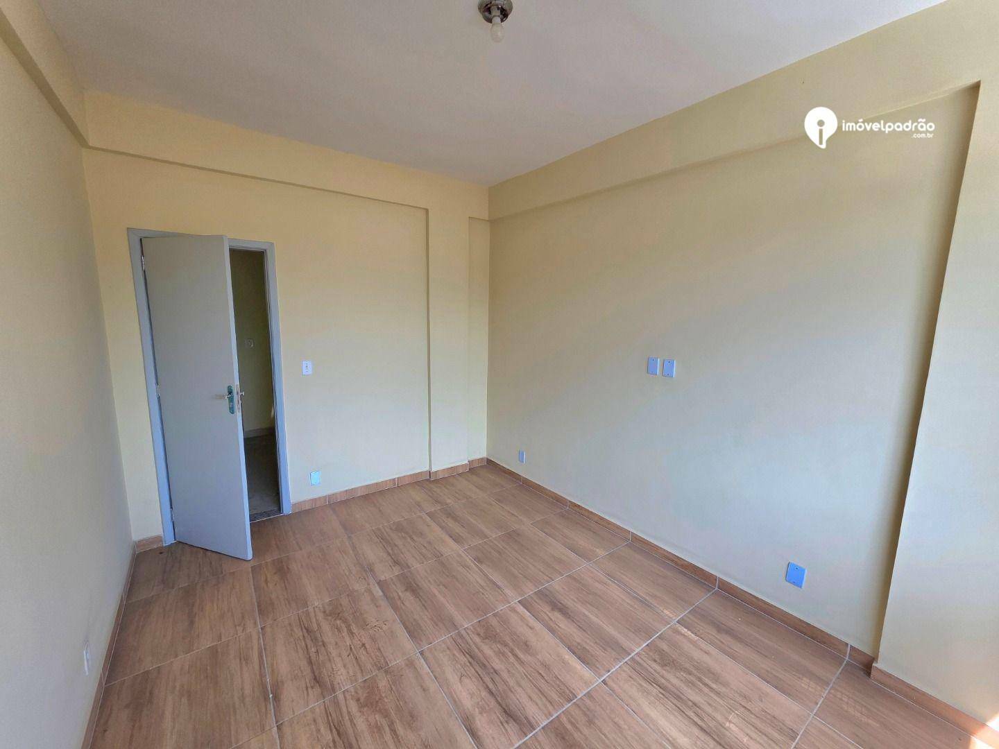 Apartamento para alugar com 2 quartos, 80m² - Foto 2