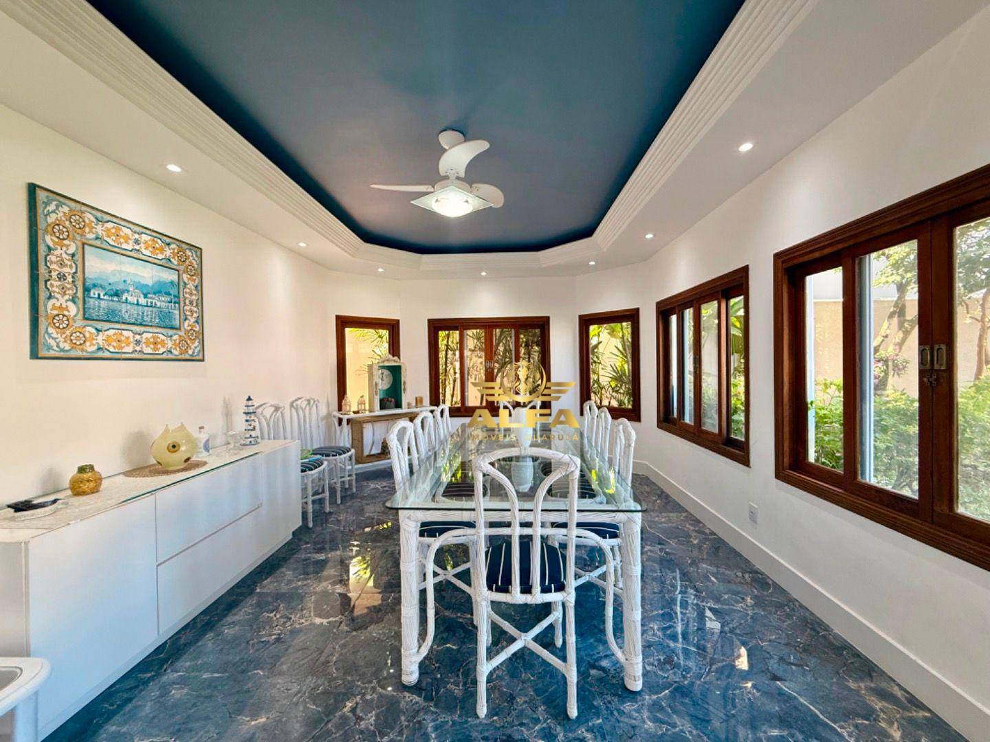 Casa de Condomínio à venda com 5 quartos, 580m² - Foto 9
