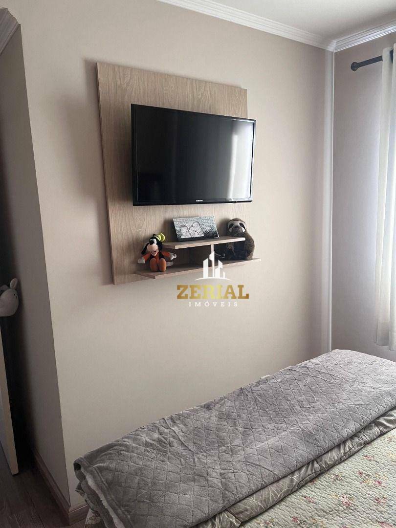 Apartamento para alugar com 3 quartos, 82m² - Foto 11