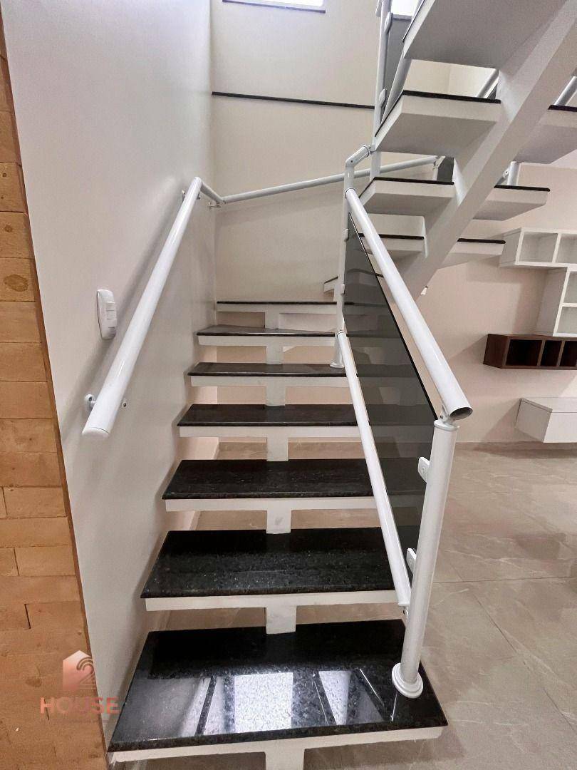 Casa à venda e aluguel com 3 quartos, 112m² - Foto 24