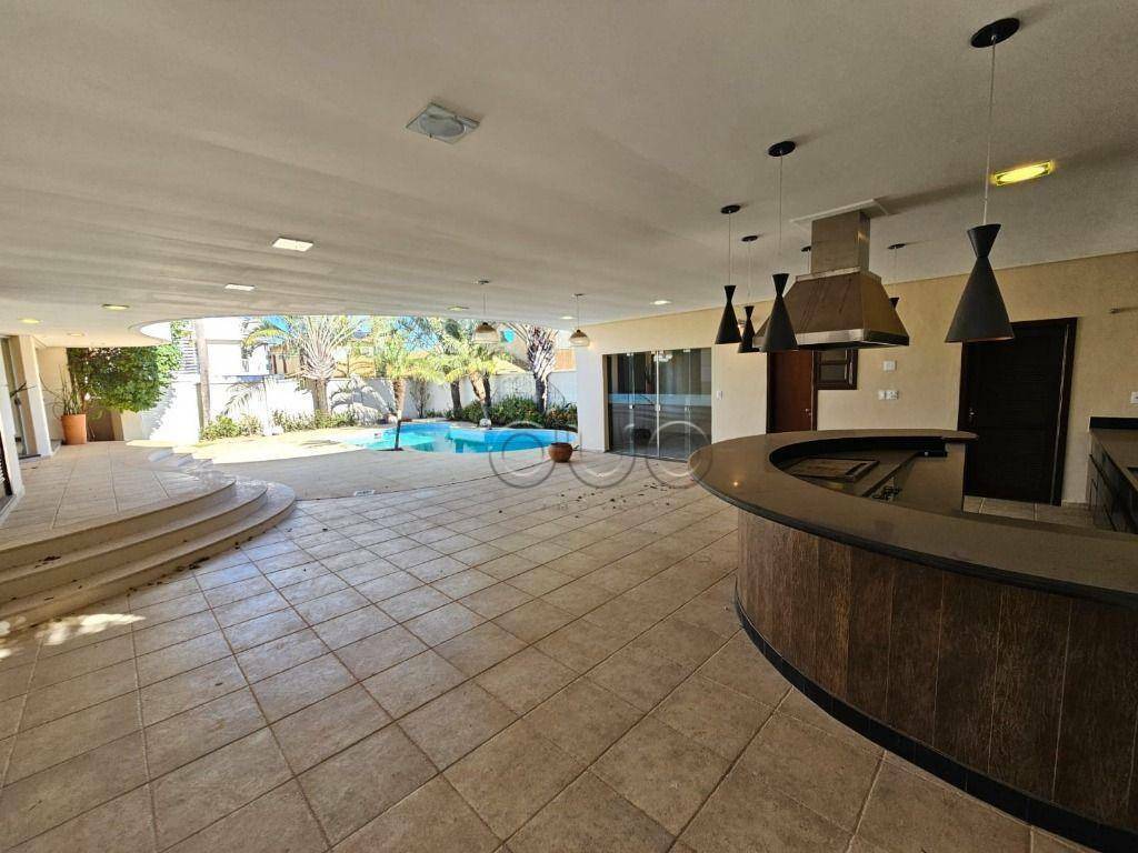 Casa de Condomínio para alugar com 3 quartos, 390m² - Foto 51