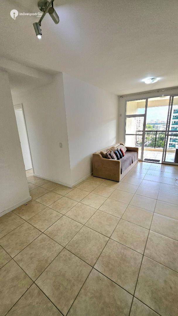 Apartamento para alugar com 2 quartos, 70m² - Foto 34