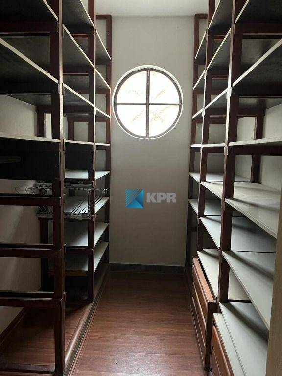 Casa de Condomínio à venda com 4 quartos, 520m² - Foto 5
