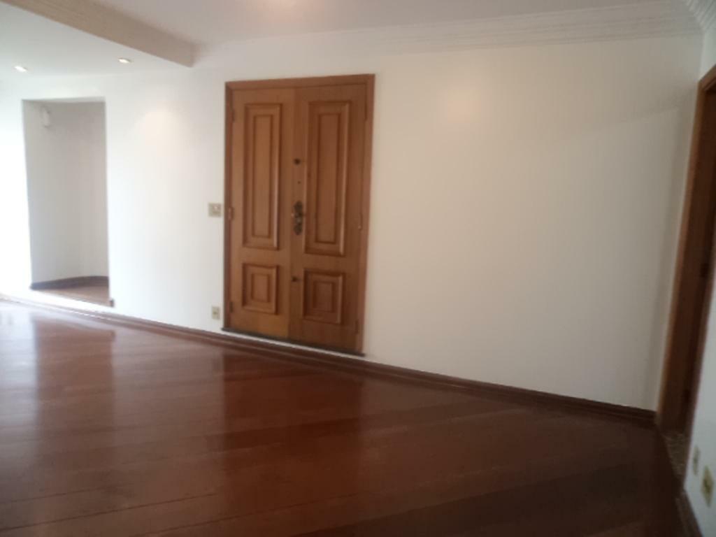 Apartamento à venda com 3 quartos, 150m² - Foto 17