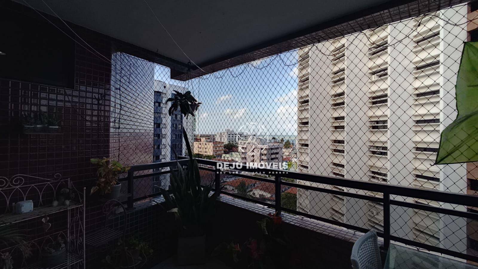 Apartamento à venda com 4 quartos, 165m² - Foto 1