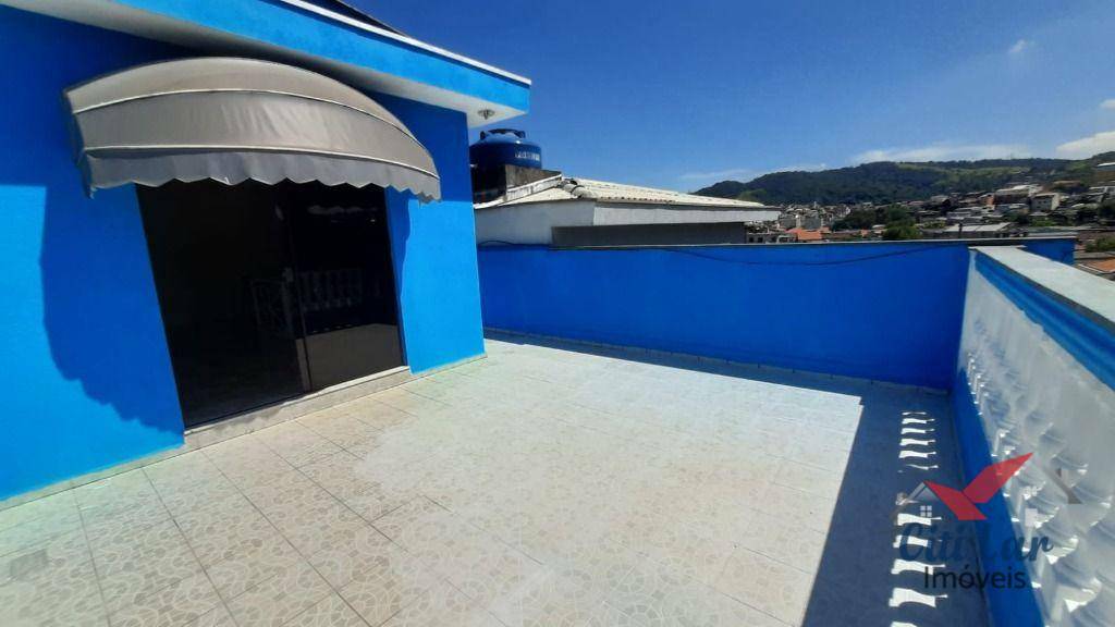 Sobrado à venda com 3 quartos, 153m² - Foto 1