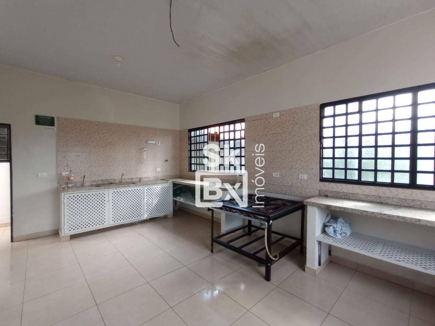 Chácara à venda com 8 quartos, 520m² - Foto 13