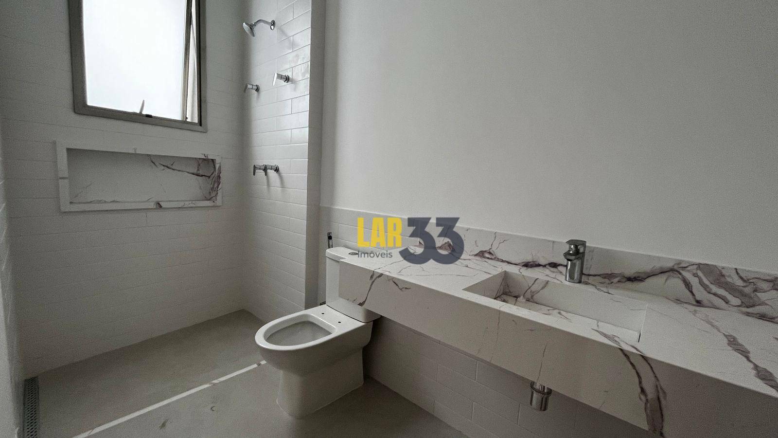 Apartamento à venda com 3 quartos, 160m² - Foto 18