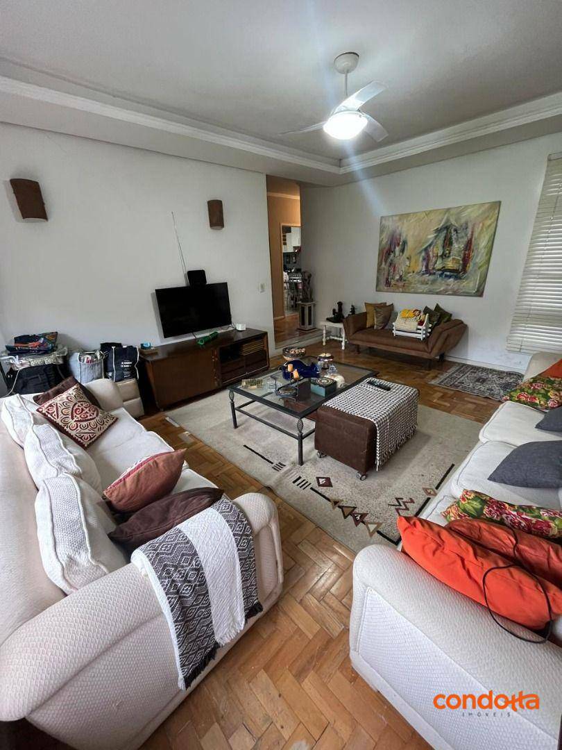 Casa para alugar com 4 quartos, 221m² - Foto 3