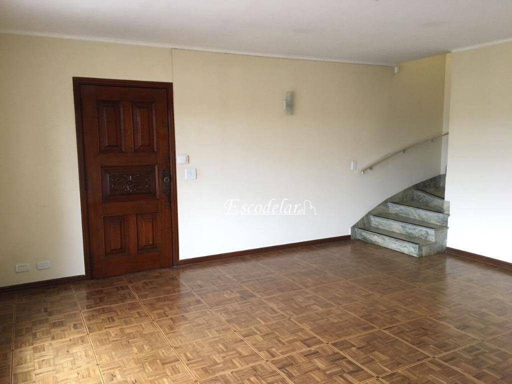 Sobrado à venda com 3 quartos, 240m² - Foto 4