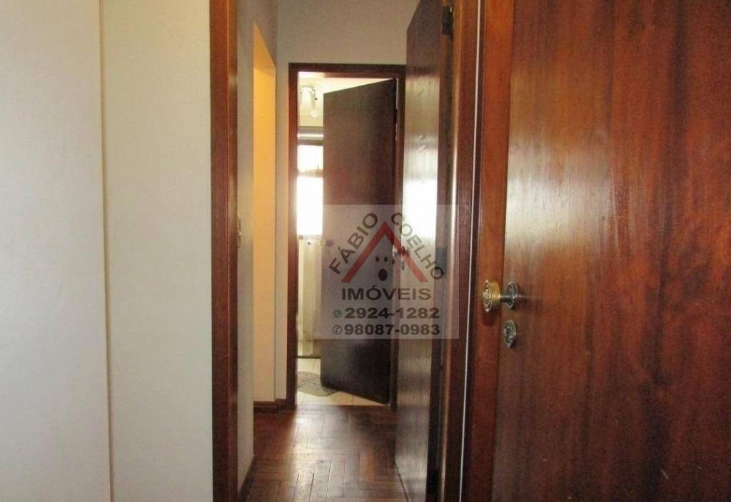 Apartamento à venda com 3 quartos, 115m² - Foto 11