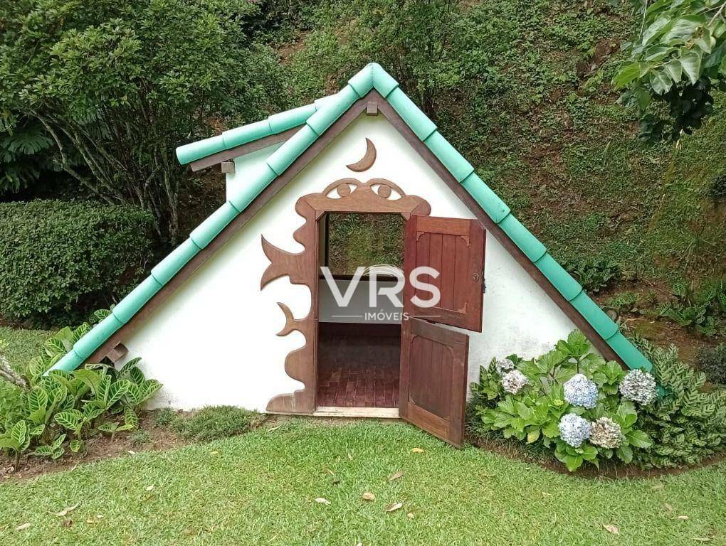 Casa de Condomínio à venda com 4 quartos, 259m² - Foto 38