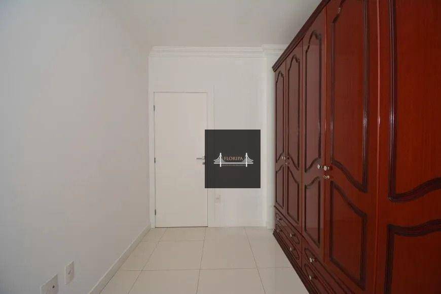 Apartamento à venda com 3 quartos, 137m² - Foto 20