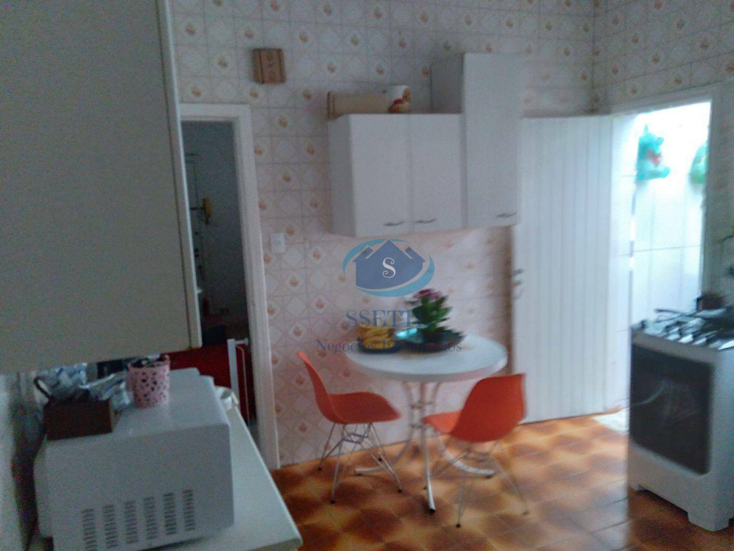 Apartamento à venda com 2 quartos, 80m² - Foto 3