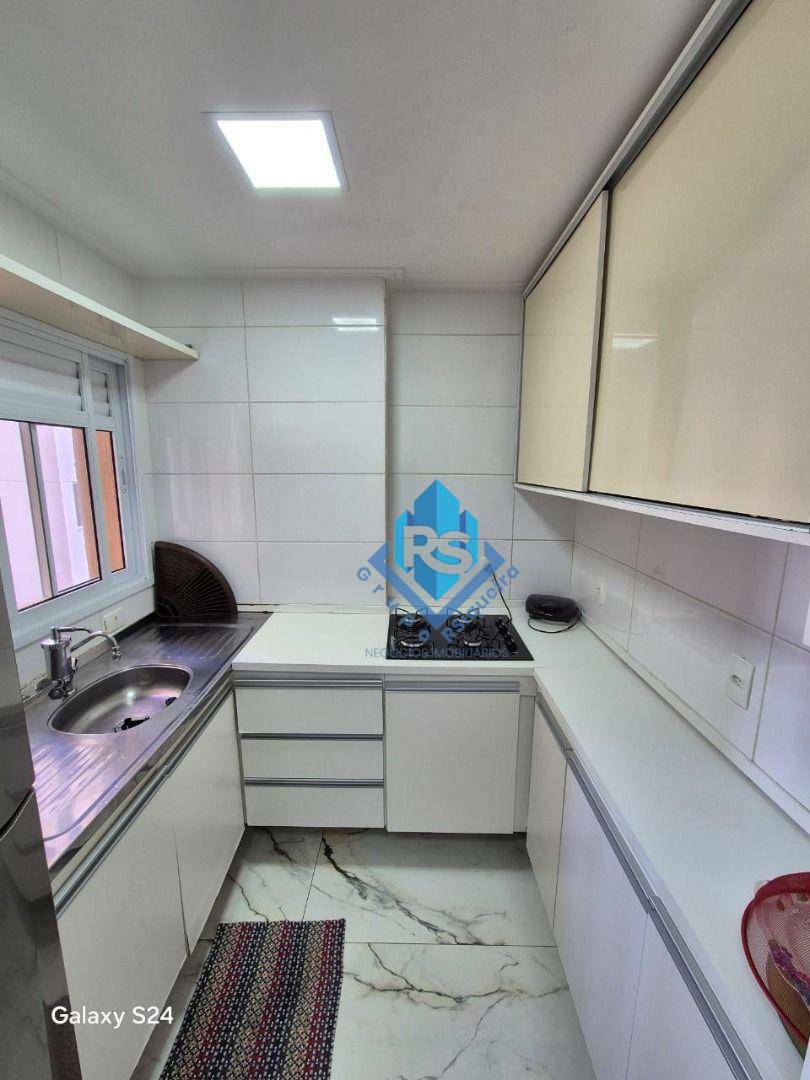 Apartamento à venda com 2 quartos, 70m² - Foto 10